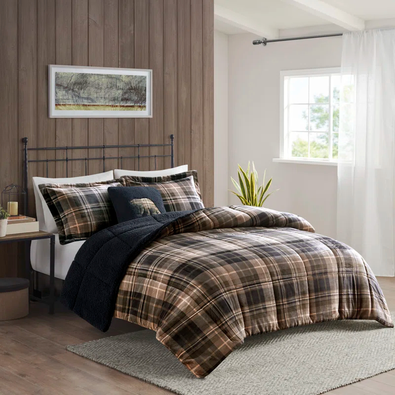 Woolrich Woolrich Alton Plush to Sherpa Down Alternative Comforter Set
