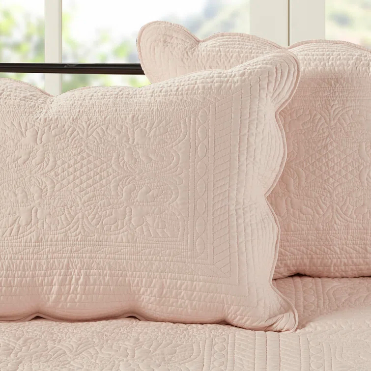 Madison Park Tuscany 6 Piece Reversible Scalloped Edge Daybed Cover Set
