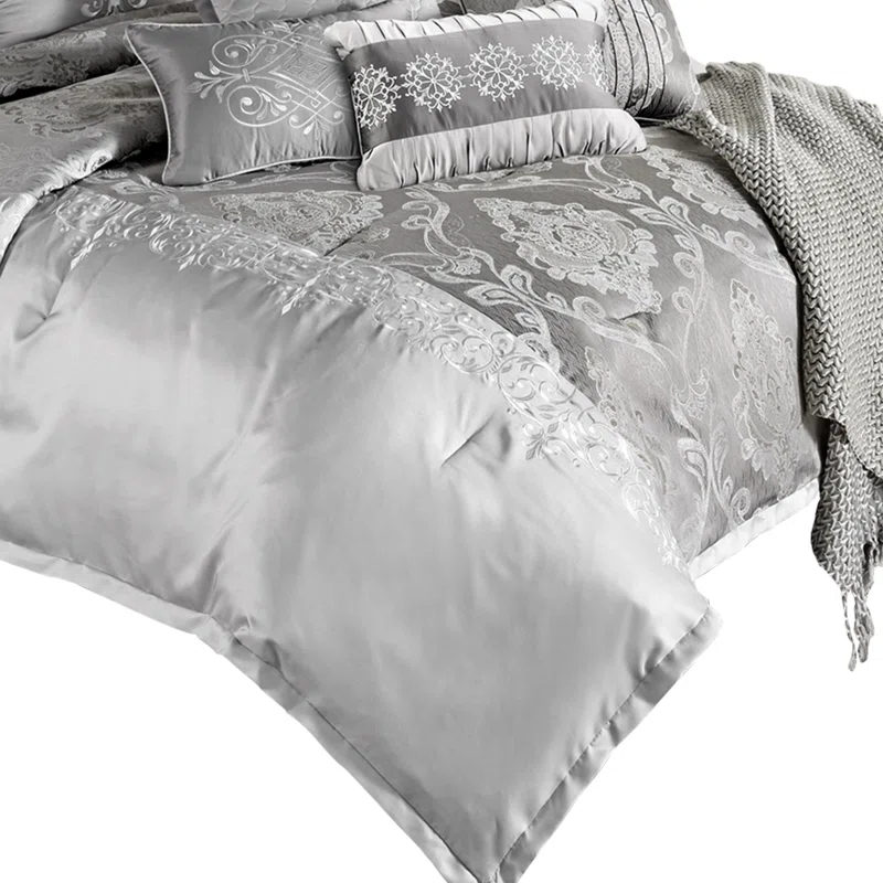 Benjara Comforter Set