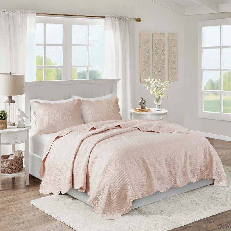 Madison Park Tuscany Scalloped Edge Quilt Set