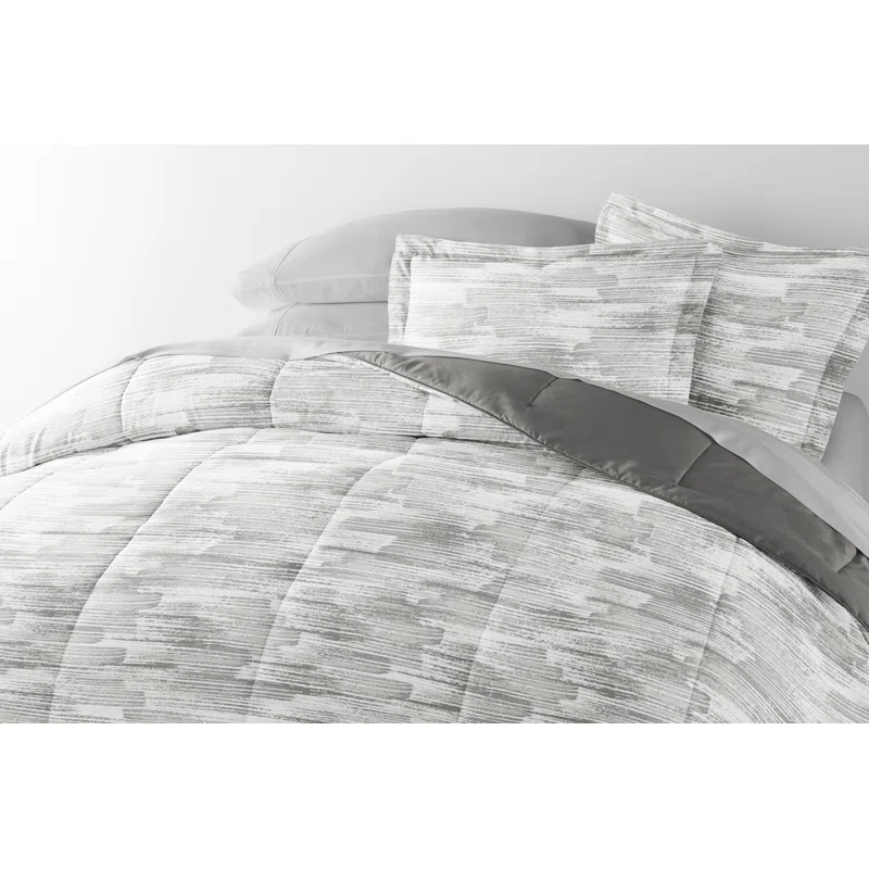 7-Piece Bedding Bundle - Pattern Comforter and Sheet Set