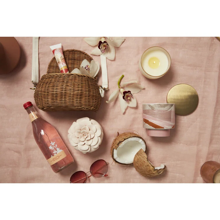 ILLUME Go Be Lovely Bridal Coconut Milk Mango Aisle Glass