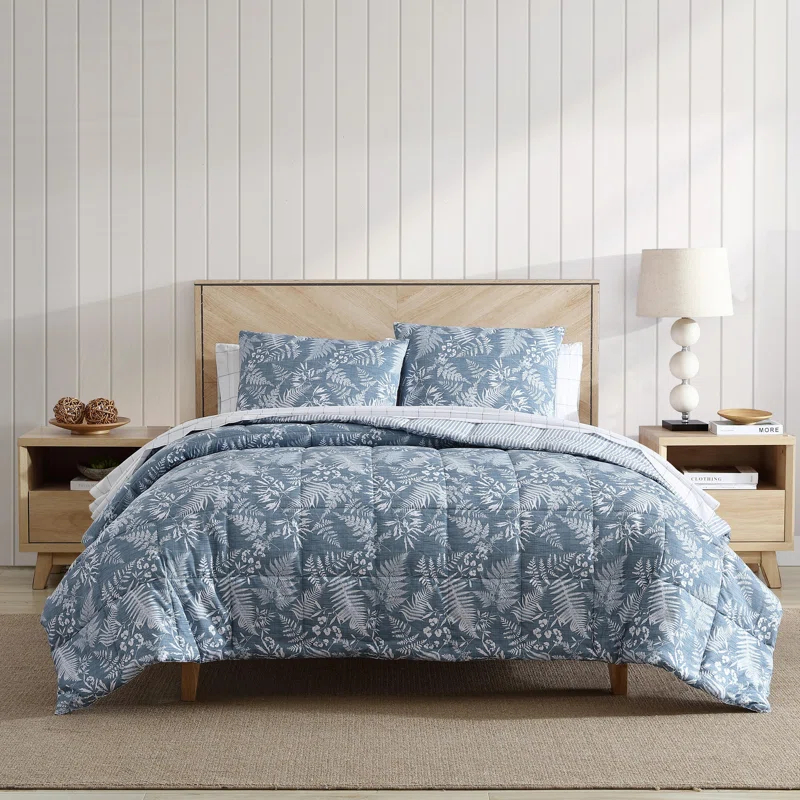 Eddie Bauer Eddie Bauer Fern Garden Blue Reversible Comforter Set
