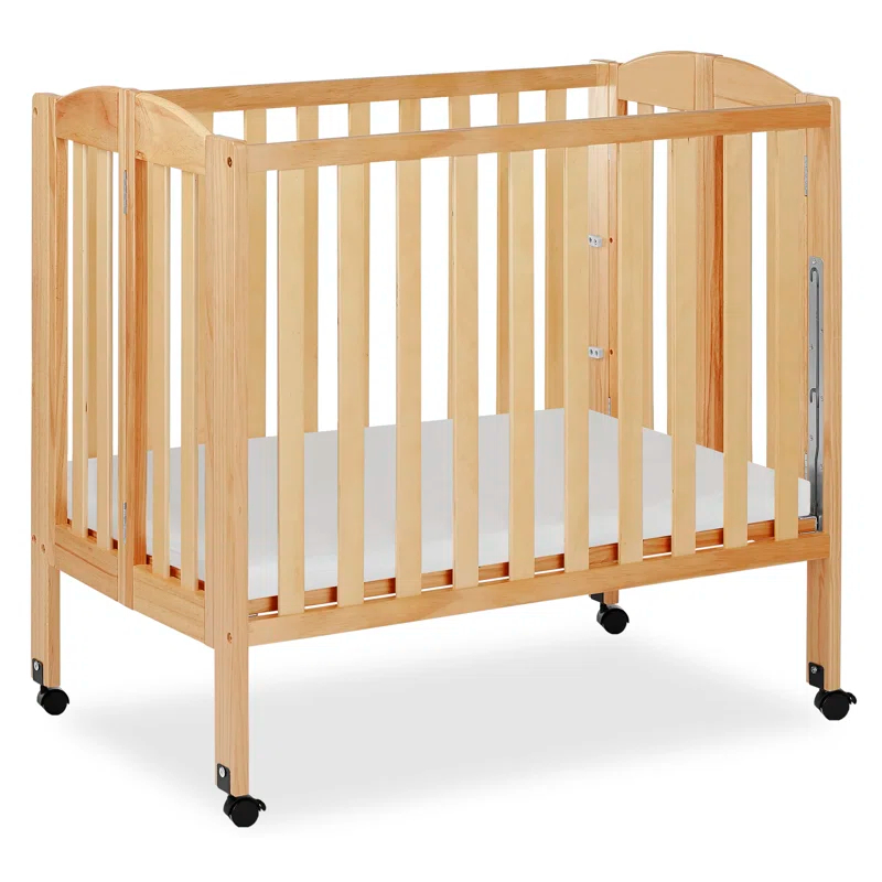 Dream On Me 2-in-1 Mini Convertible Portable Crib