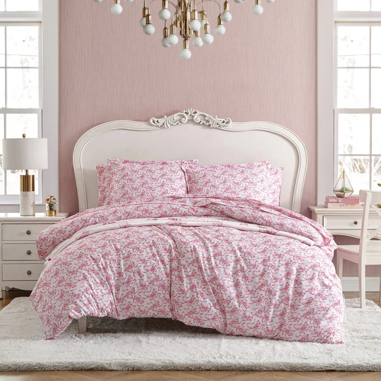 Betsey Johnson Betsey Johnson Ballet Bows Pink Reversible Duvet Cover Set