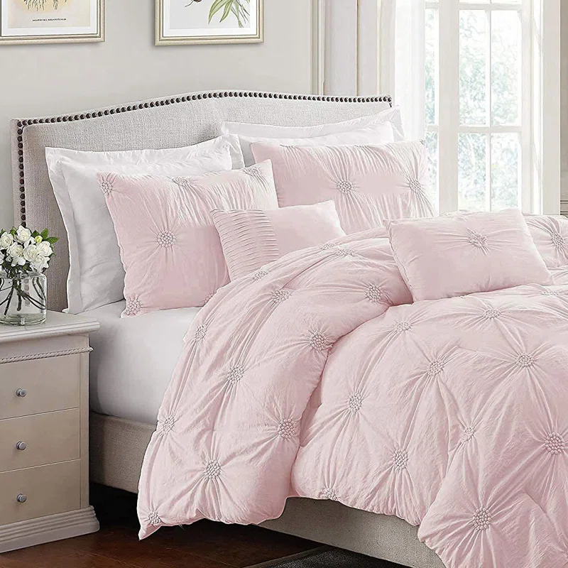 Swift Home Supreme Microfiber Floral Pintuck Microfiber 3-Piece Comforter Set