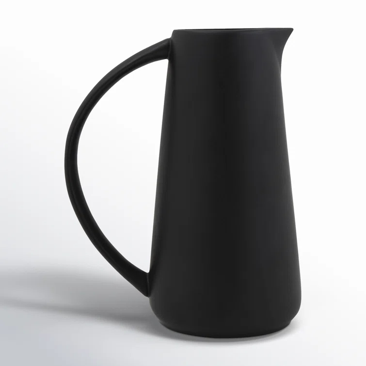 Otis Pitcher - Black