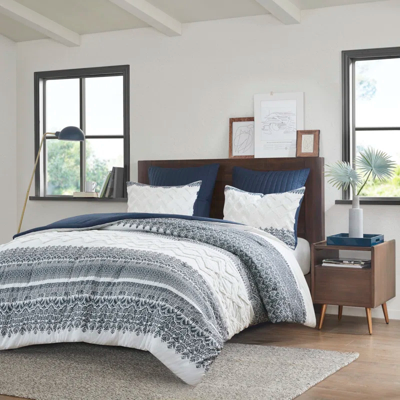 INK+IVY Mila 3 Piece Cotton Comforter Set with Chenille Tufting