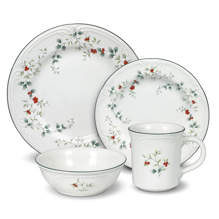 Pfaltzgraff Pfaltzgraff Winterberry 16-Piece Dinnerware Set, Service for 4