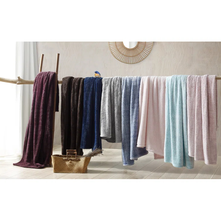 Swift Home Ultra Plush Solid and Frost Tip Throw Blanket