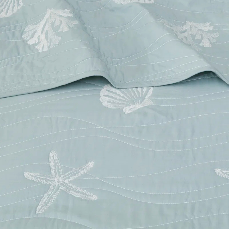 Seaside 4 Piece Cotton Reversible Embroidered Quilt Set