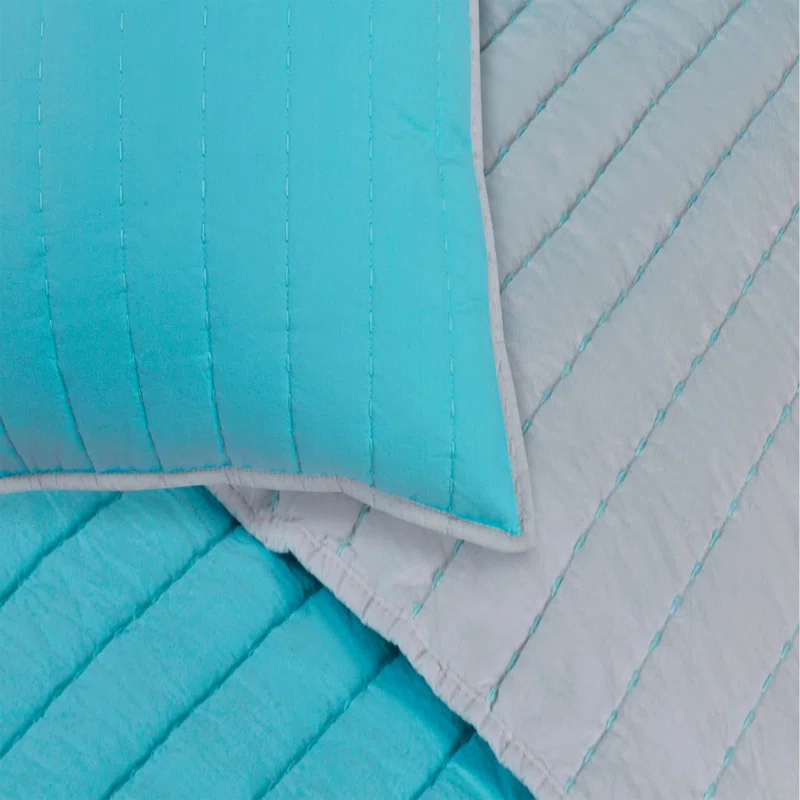 Superior Brandon Standard Cotton Traditional Reversible Quilt Set