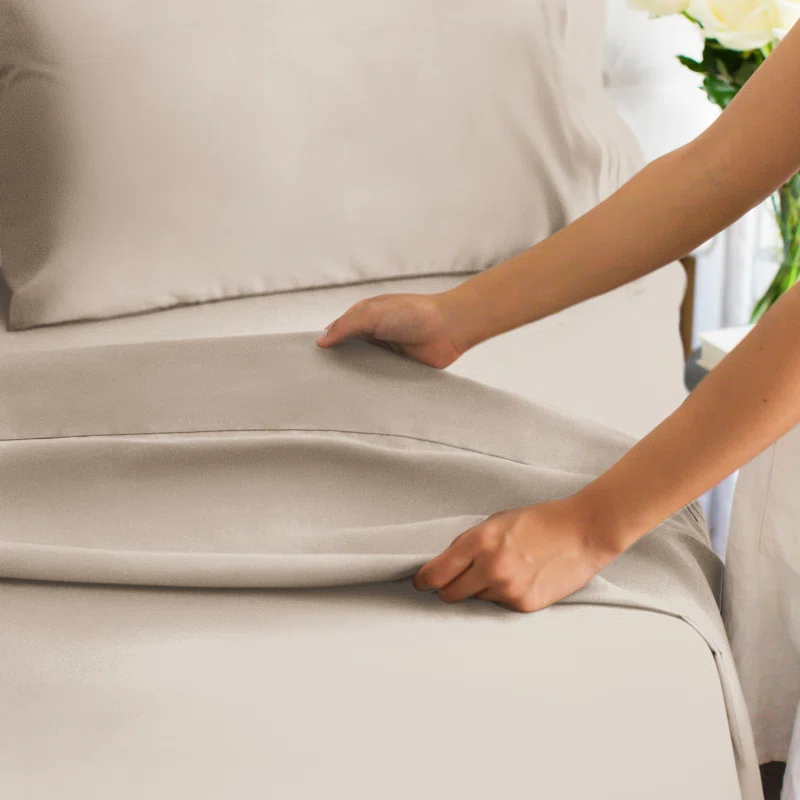 CGK Linens 4 Piece Sheet Set Premium Cooling, Soft & Wrinkle Free Sheet Set