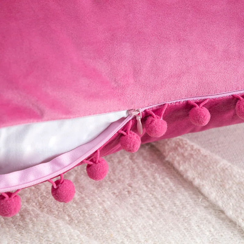 Phantoscope Pom Pom Cover Pillow Cover (Set of 2)
