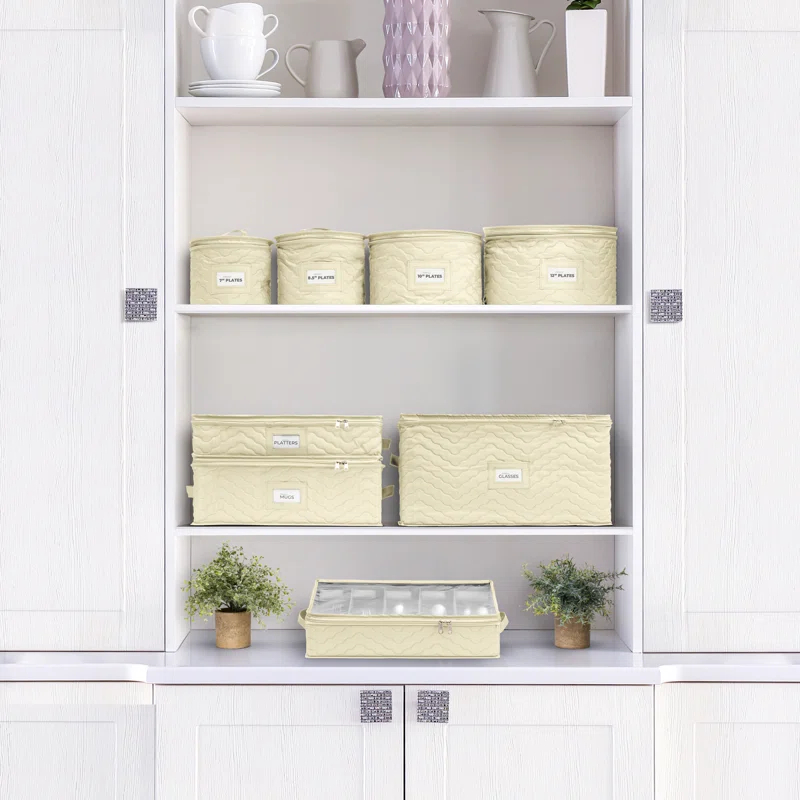 Sorbus 4 Piece Quilted Dinnerware Storage Set