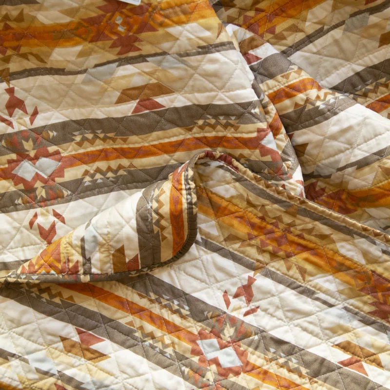 Carstens Inc. Amarillo Sunset Geometric Shapes Quilt Set