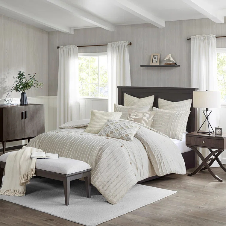 Madison Park Signature Madison Park Signature Essence Oversized Cotton Clipped Jacquard Comforter Set