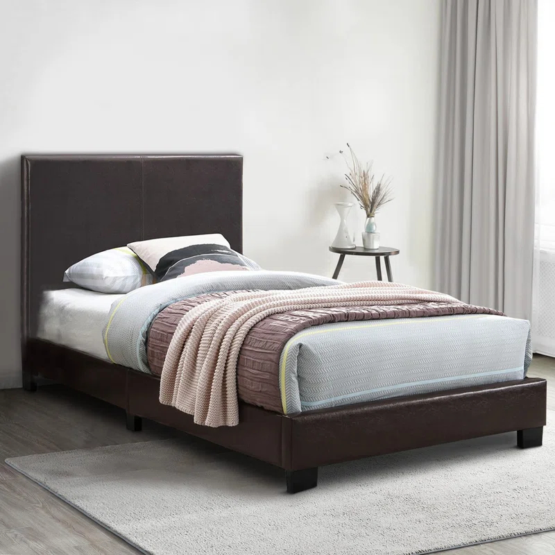 Wade Logan® Cuomo Platform Bed