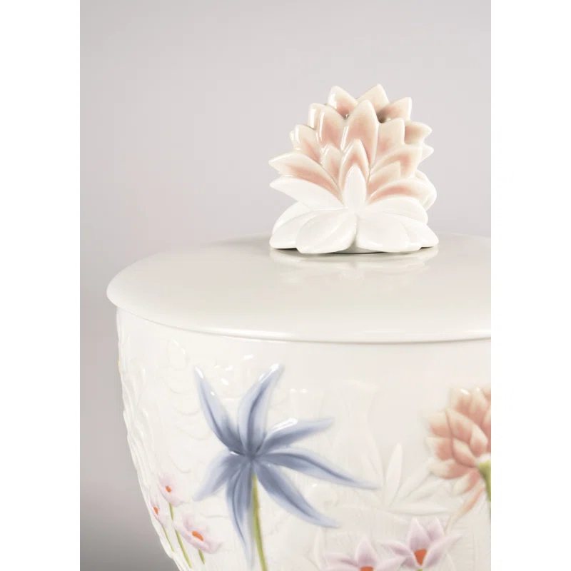 Paradise Gardens of Valencia Scented Jar Candle