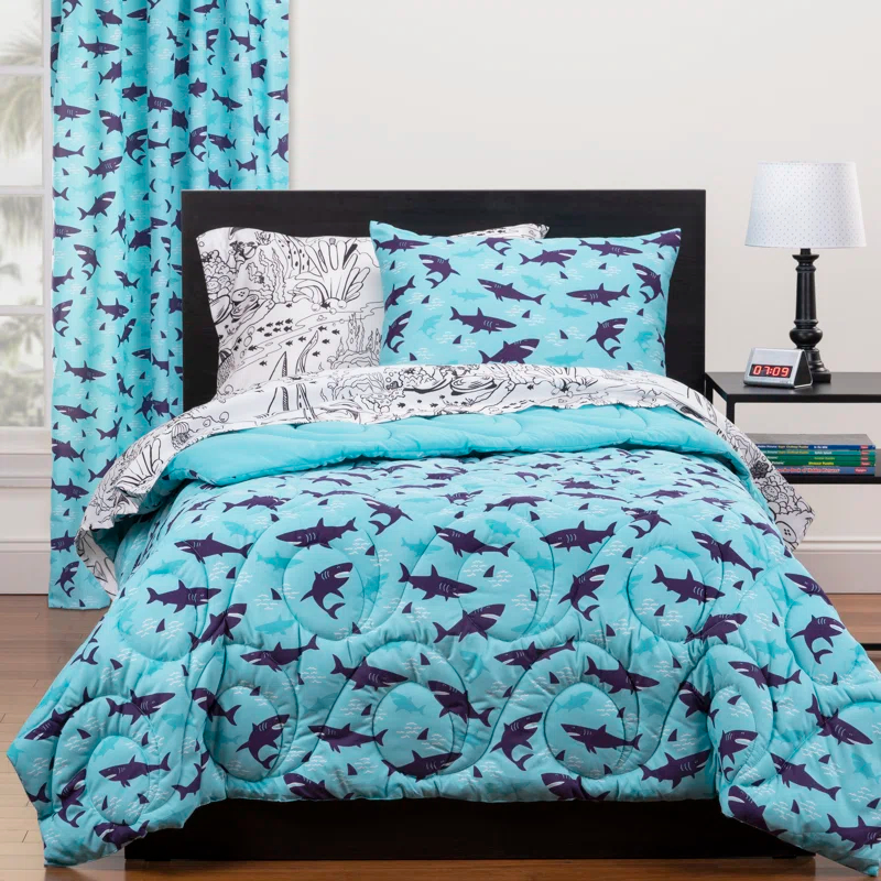 Highlights Shark Comforter Set