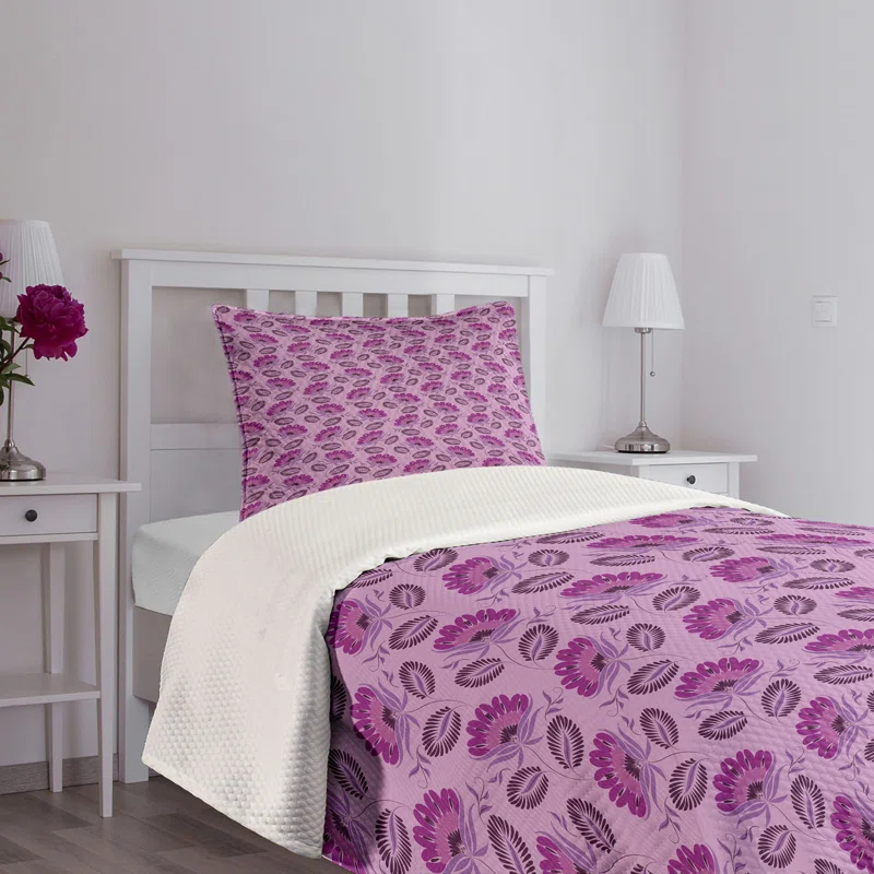 Ambesonne Ambesonne Purple Bedspread Set  Nature Inspired Flora  Purple Lilac Dark Purple