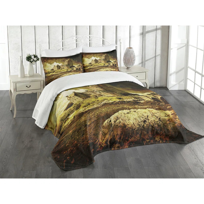 Ambesonne Ambesonne Medieval Bedspread Set Old Scottish Castle Grey Green