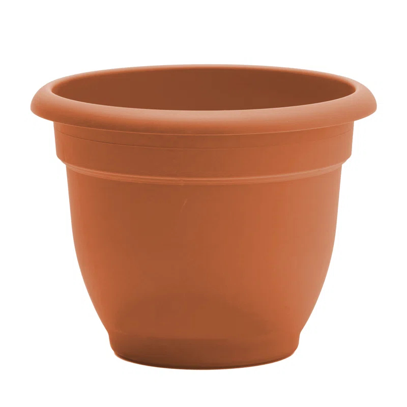 Bloem Ariana Traditional Self-Watering Indoor/Outdoor Pot Planter
