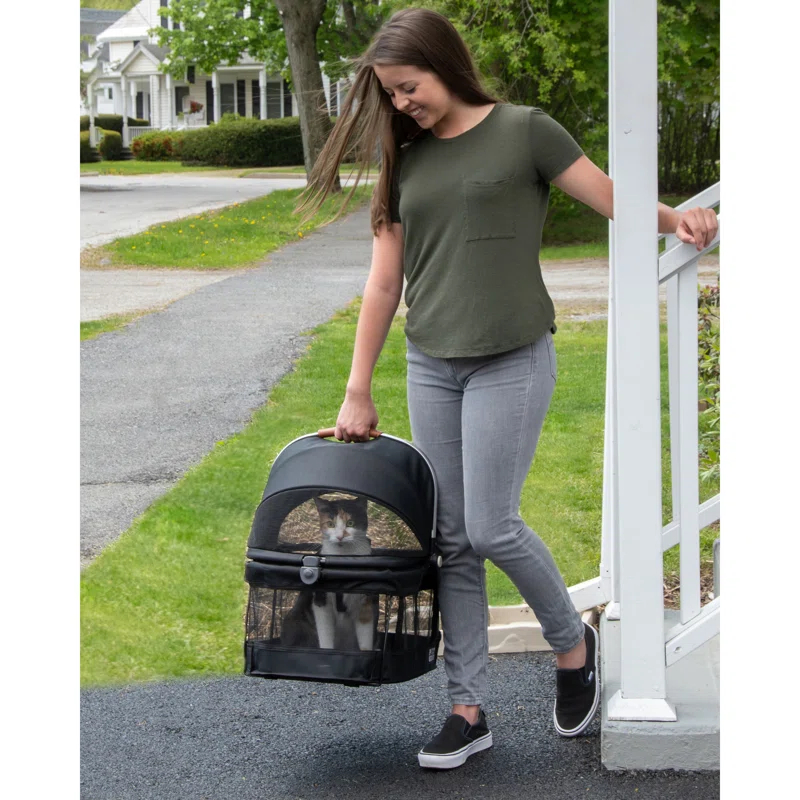 Pet Gear 360 Degree View Vehicle Travel Carrier