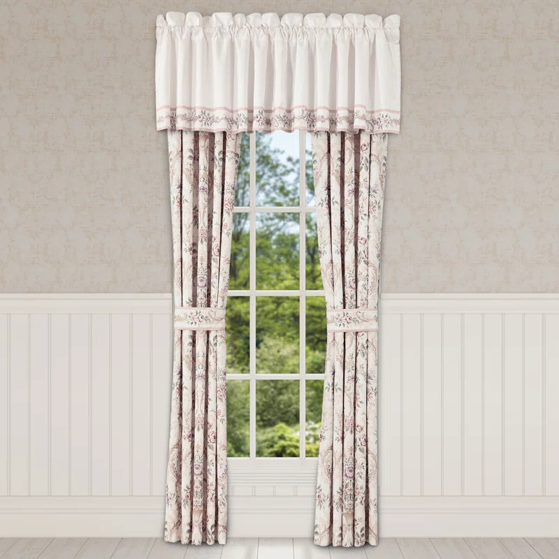 Royal Court Amagansett Window Straight Valance