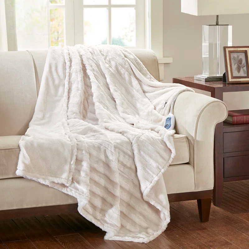 Beautyrest Heated Duke Faux Fur Throw