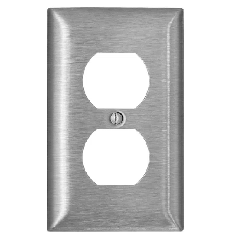 Leviton No Subject 1 - Gang Duplex Outlet Standard Wall Plate