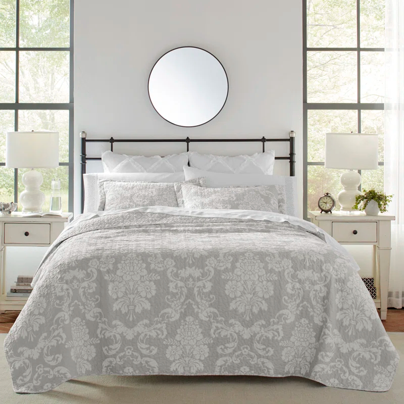 Laura Ashley Celina Patchwork Laura Ashley Reversible Cotton Quilt Set