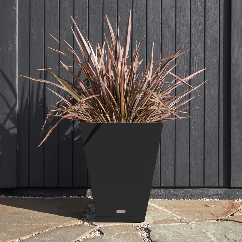 Veradek Pure Series Nobleton Planter Saucer