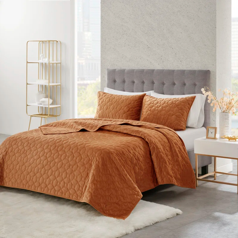 Madison Park Harper 3 Piece Velvet Quilt Set