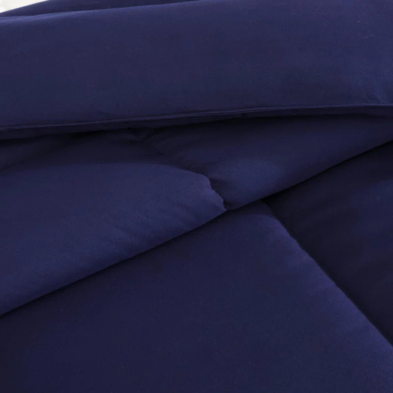 Perry Ellis All Season Soft Quilted Down Alternative Comforter