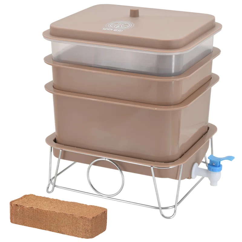 4 Gallons Plastic Worm Bin with Latching Lid