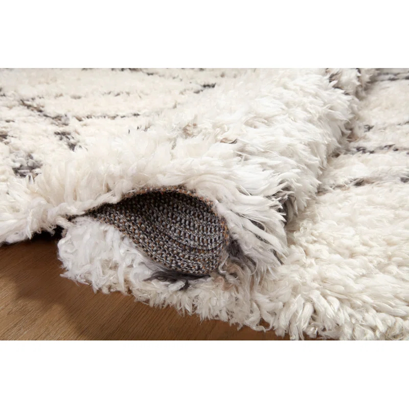 Angela Rose x Loloi Amira Area Rug