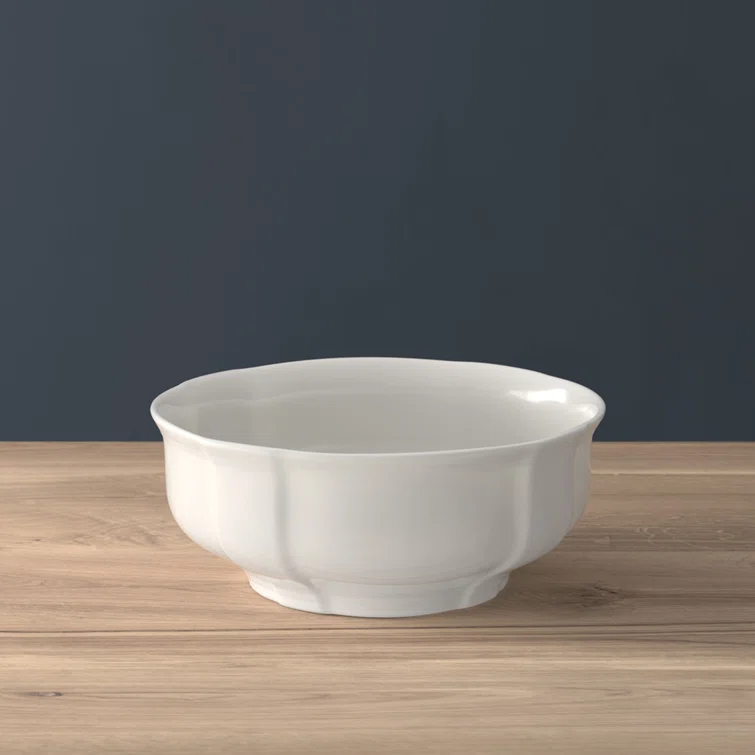 Villeroy & Boch Villeroy & Boch Manoir 44 oz Salad Bowl