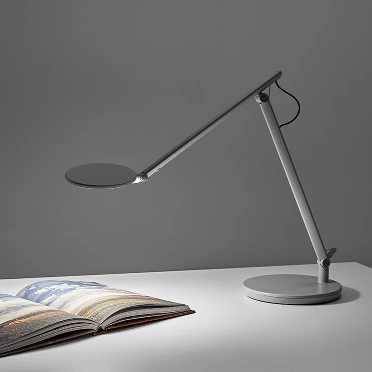 Humanscale Nova 32.8" Desk Lamp