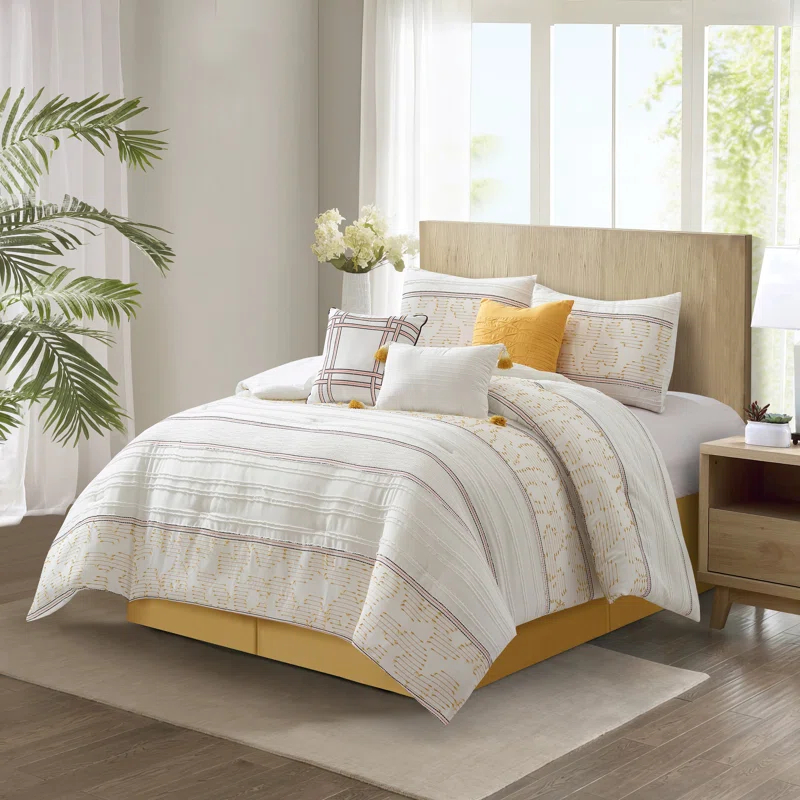 Nanshing America, Inc Ferdinico Polyester Comforter Set