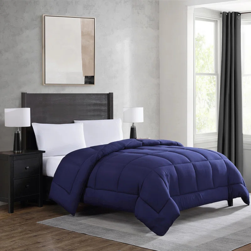 Perry Ellis All Season Soft Quilted Down Alternative Comforter