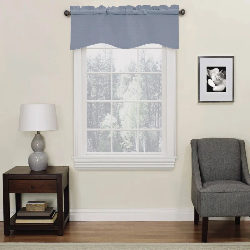 Eclipse Kendall Scalloped 42'' W Window Valance