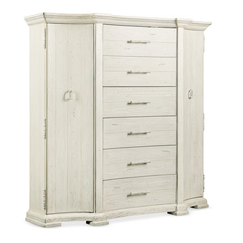 Hooker Furniture Traditions 64'' W 6 - Drawer Dresser