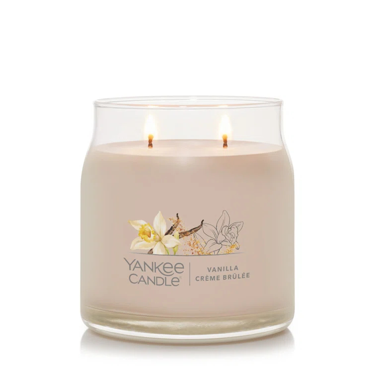 YANKEE CANDLE Signature Vanilla Crème Brulée Scented Candle