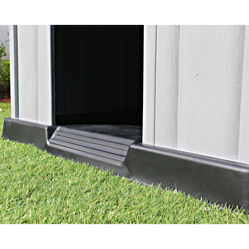 RAM Quality Plastic Dog House