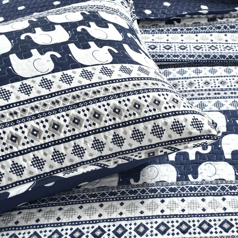 Torre & Tagus Uriel 4 - Piece Quilt Set