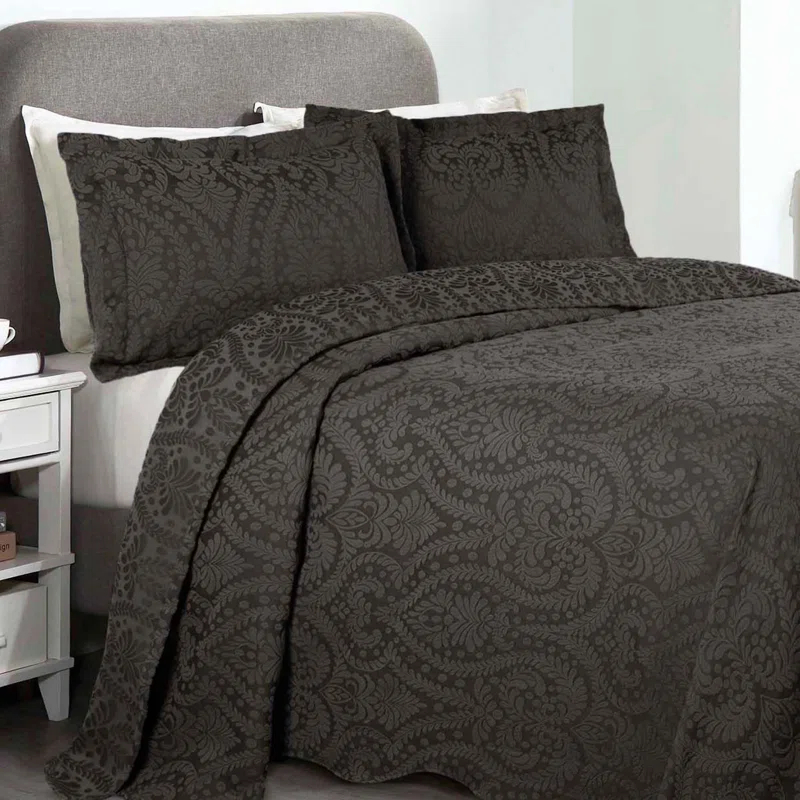 Superior Aspen Floral Scalloped Edge Cotton Blend Coverlet / Bedspread Set
