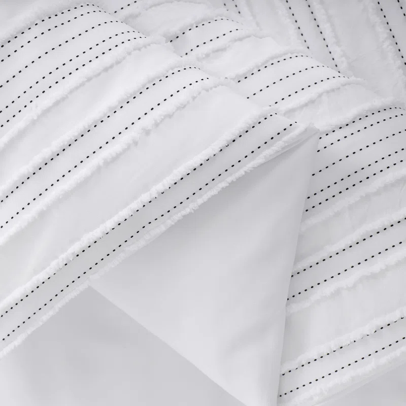 Microfiber / Polyester Machine Tufted Striped Comforter Set