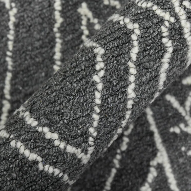 Union Rustic Ahniyla Dark Gray Hand-Hooked Wool Area Rug