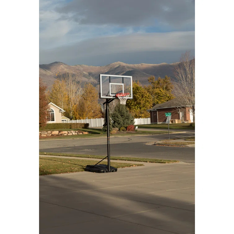 Lifetime Lifetime Height Adjustable Portable Basketball Hoop (54" Polycarbonate Backboard)